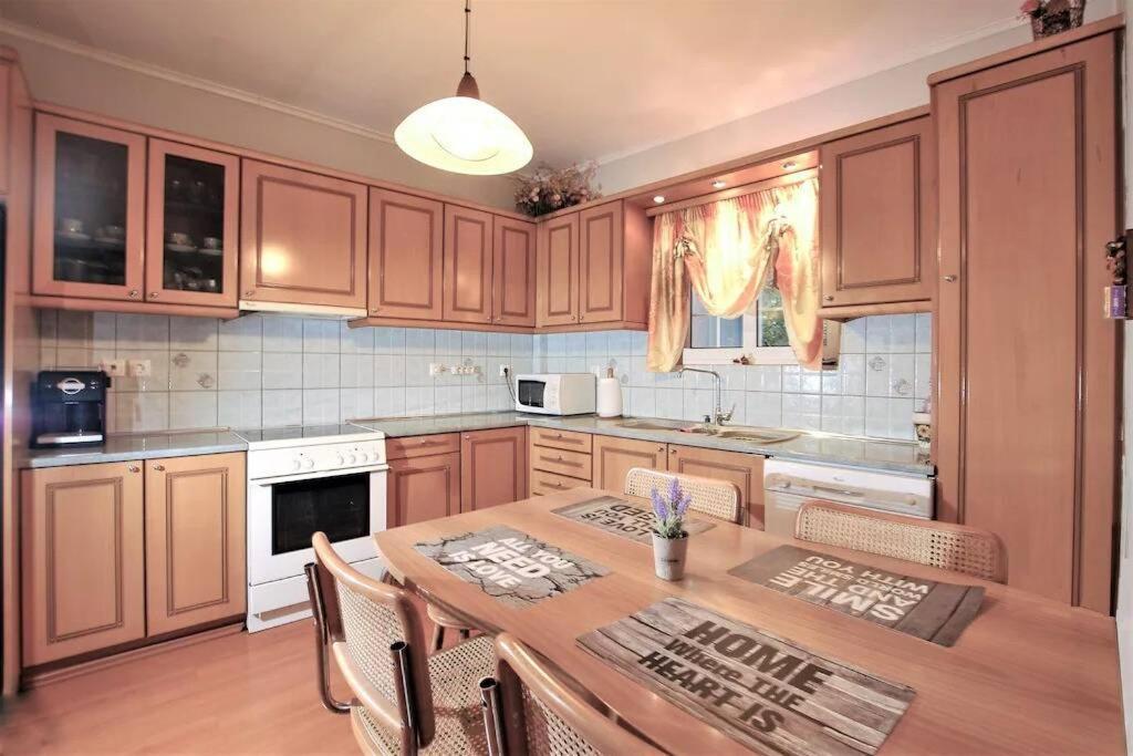 'Panos' Comfy Apartment Argostoli  Buitenkant foto